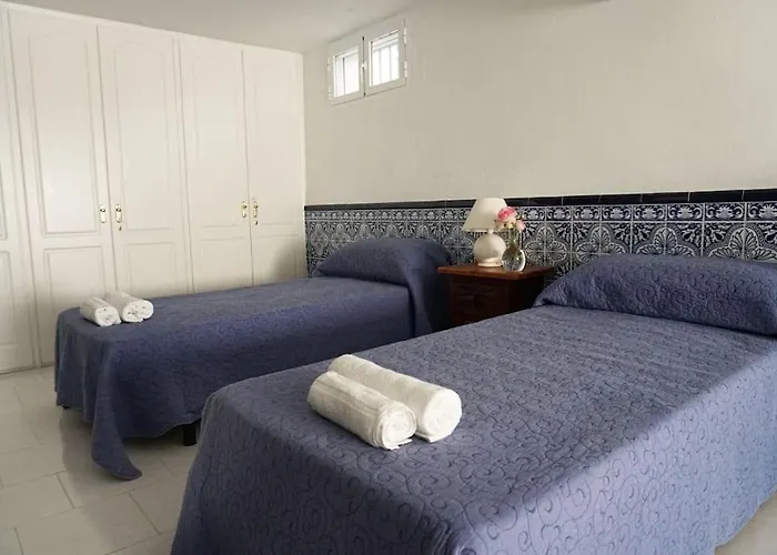 Private & Pool Nr Puerto Banus