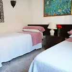 Private & Pool Nr Puerto Banus * Marbella