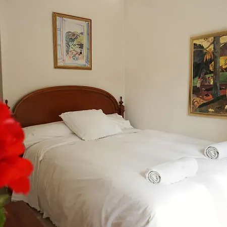 Private & Pool Nr Puerto Banus Villa *