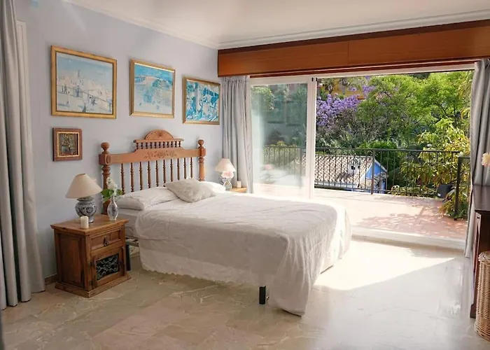 וילה Private & Pool Nr Puerto Banus מארבלה