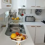 Private & Pool Nr Puerto Banus Villa Marbella