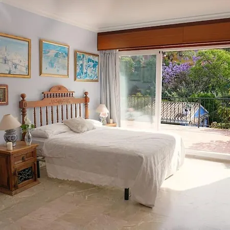 Вілла Private & Pool Nr Puerto Banus Марбелья