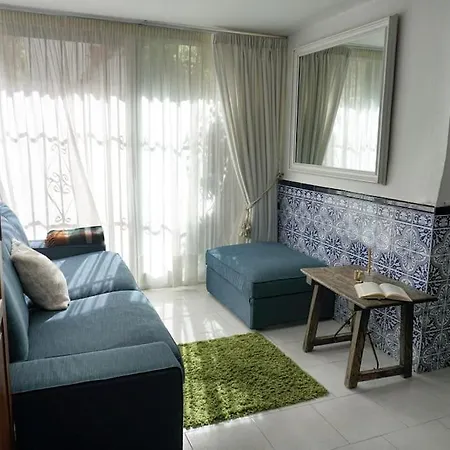Private & Pool Nr Puerto Banus Марбелья