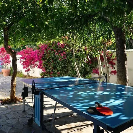 Private & Pool Nr Puerto Banus Villa